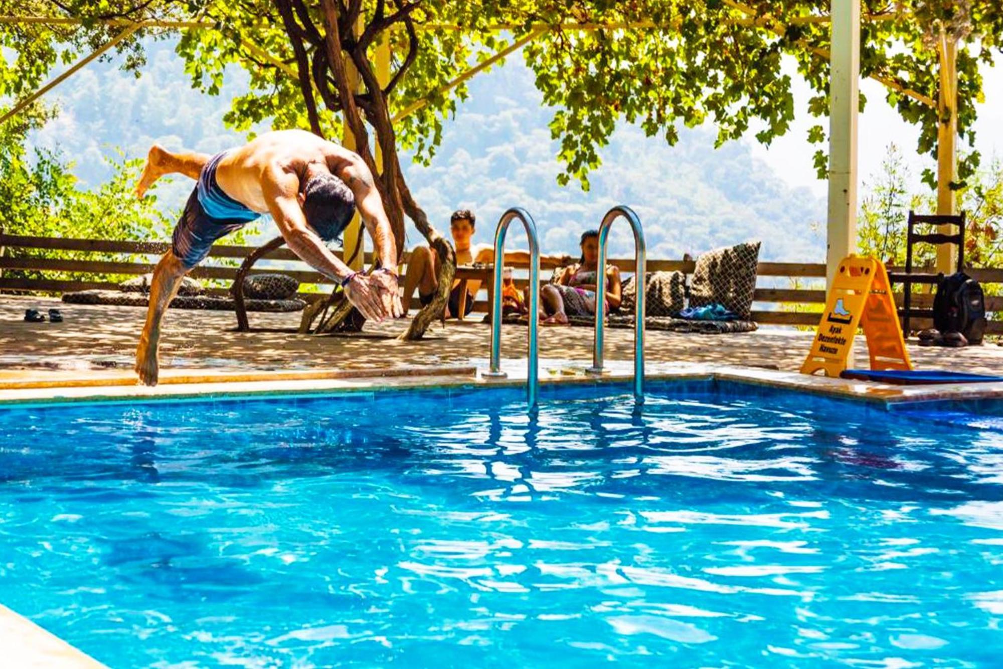 Fullmoon Camp Villa ฟารัลยา ภายนอก รูปภาพ
